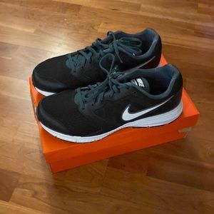 Nike | Downshifter 6 4E‎